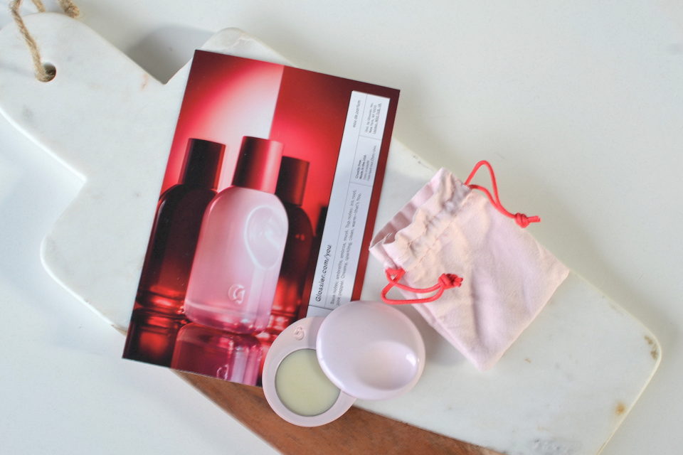 glossier-parfum-solide-you